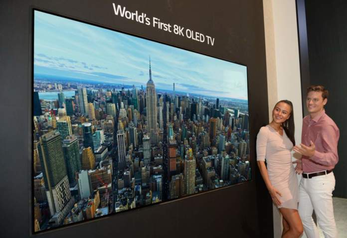 LG OLED 8K TV